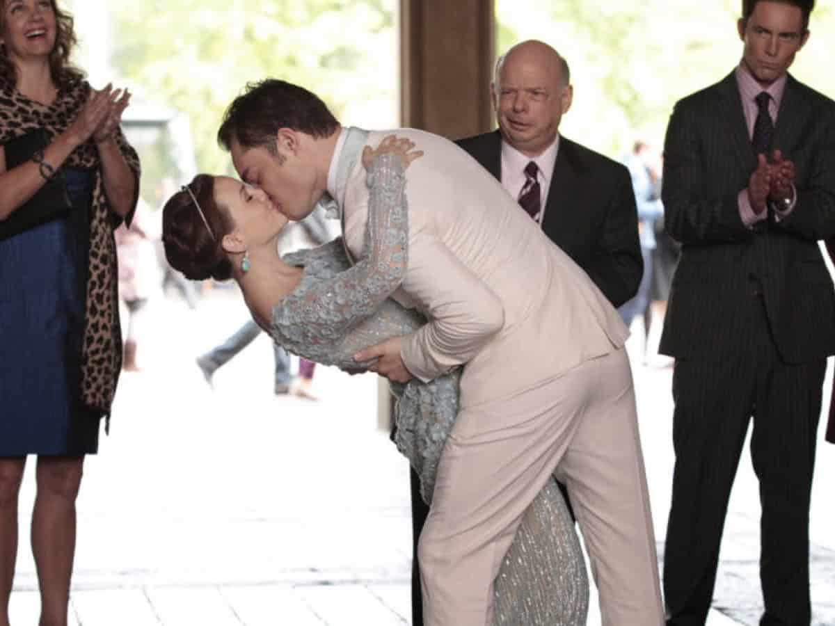 Chuck and Blair wedding ceremony at Bethesda Terrace - Gossip Girl finale scene