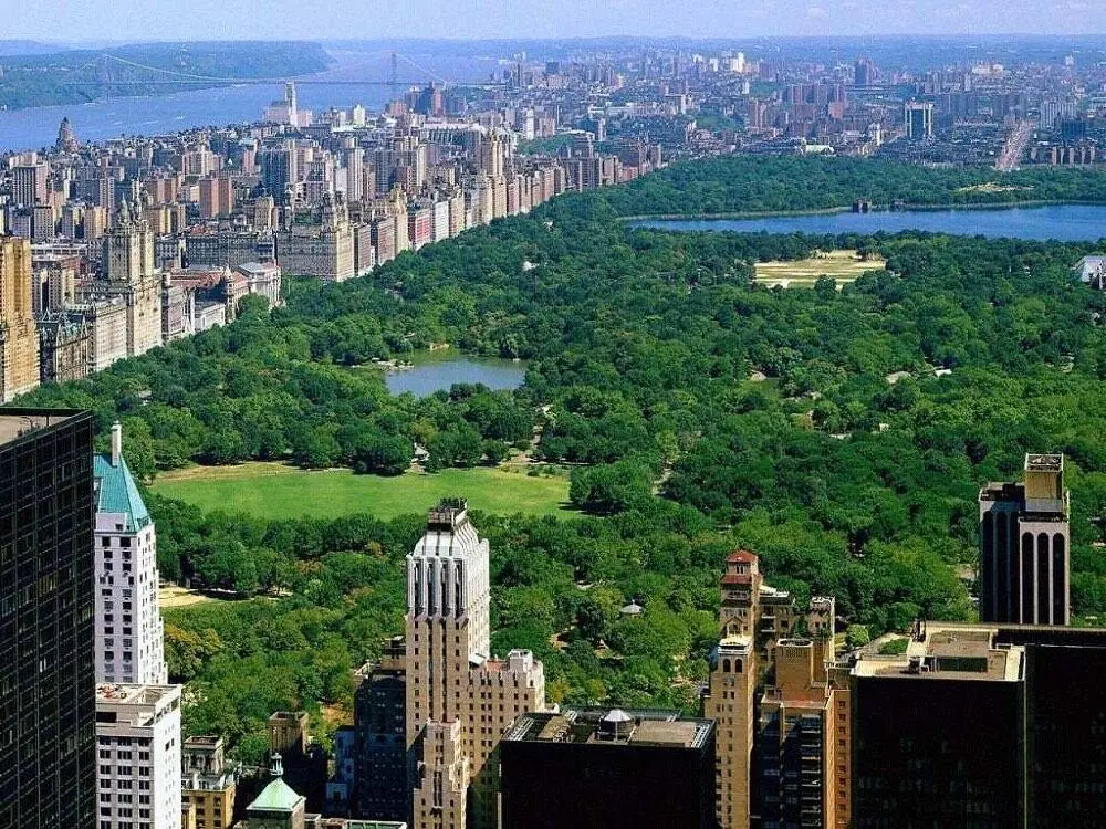 Central Park at Central Park, New York, NY 10019 - Gossip Girl Tours NYC filming location