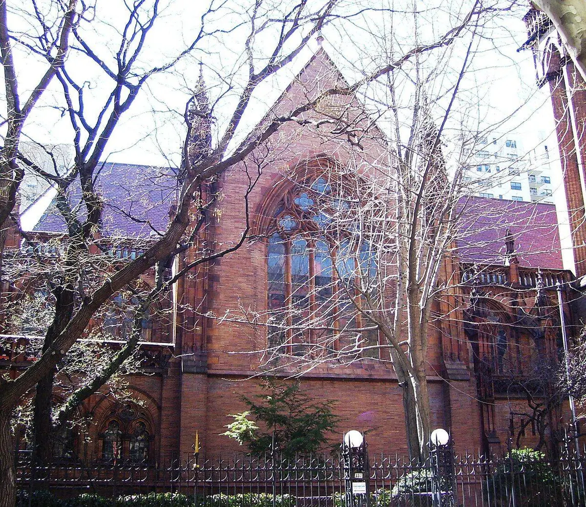 The Church of the Holy Trinity - Gossip Girl Tours NYC map location