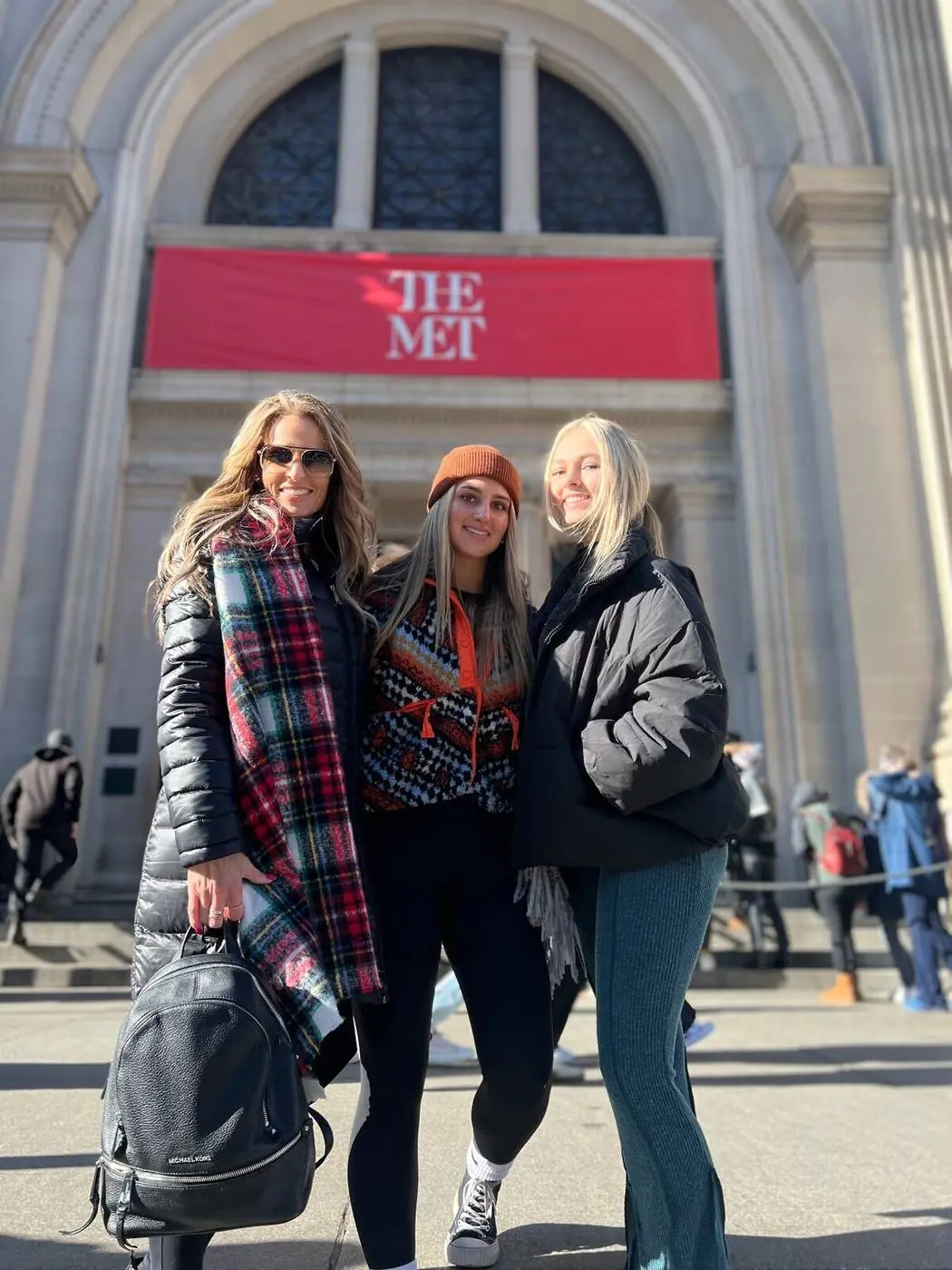 Exclusive Gossip Girl Tour - Gossip Girl Tours NYC guided experience in Manhattan